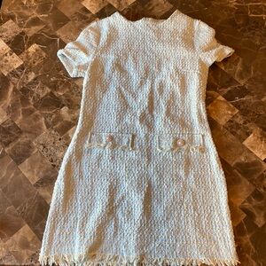 Women’s dress. Size M.